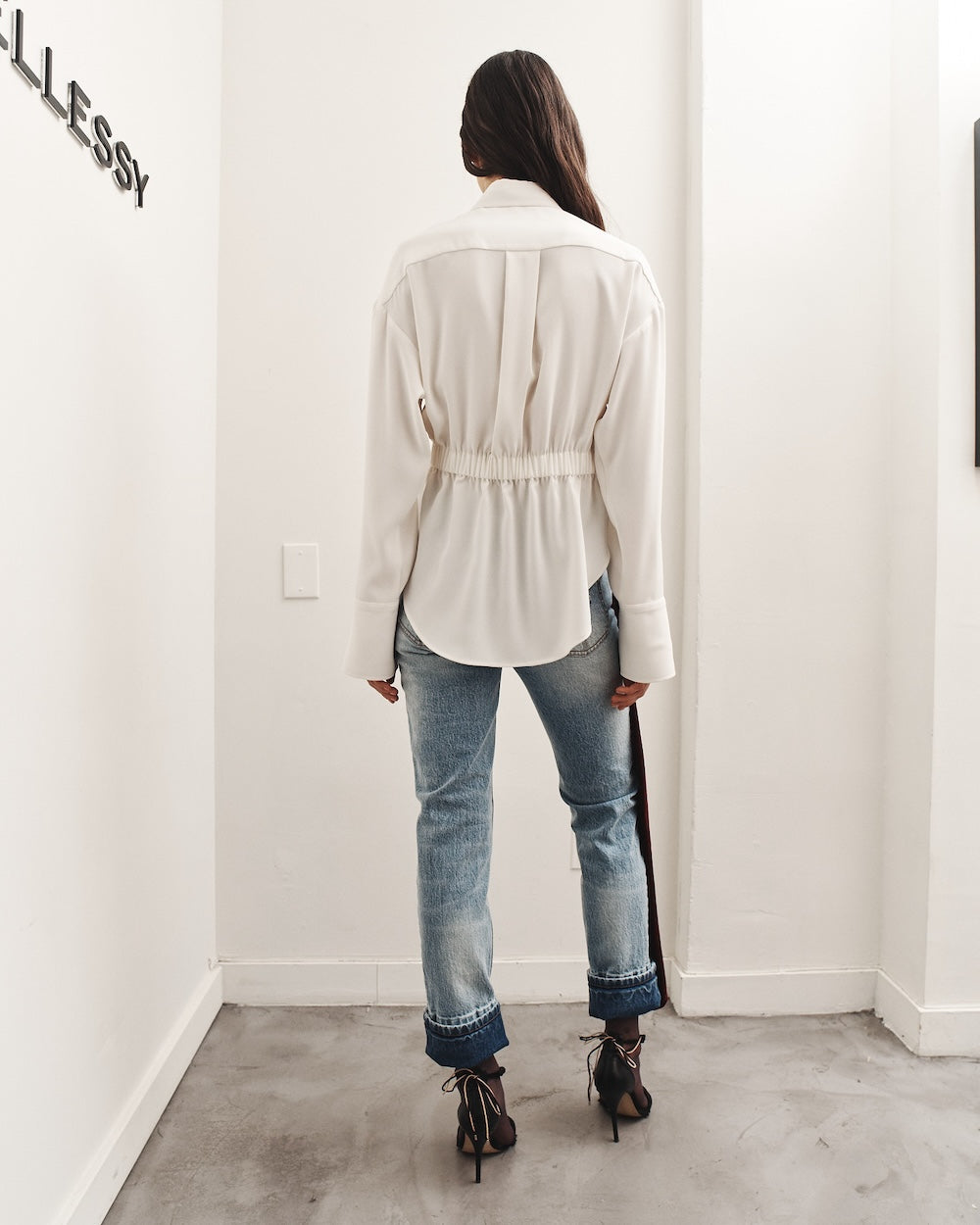 Arin Jeans